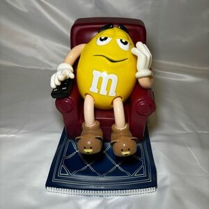 Vintage 90s M&M's LA-Z-BOY Collectible Candy Dispenser Lazy Boy Recliner Yellow
